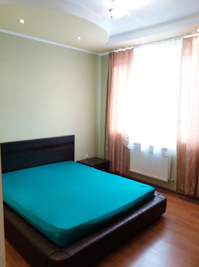 3-К Квартира Apartamento Ivano-Frankivsk Exterior foto