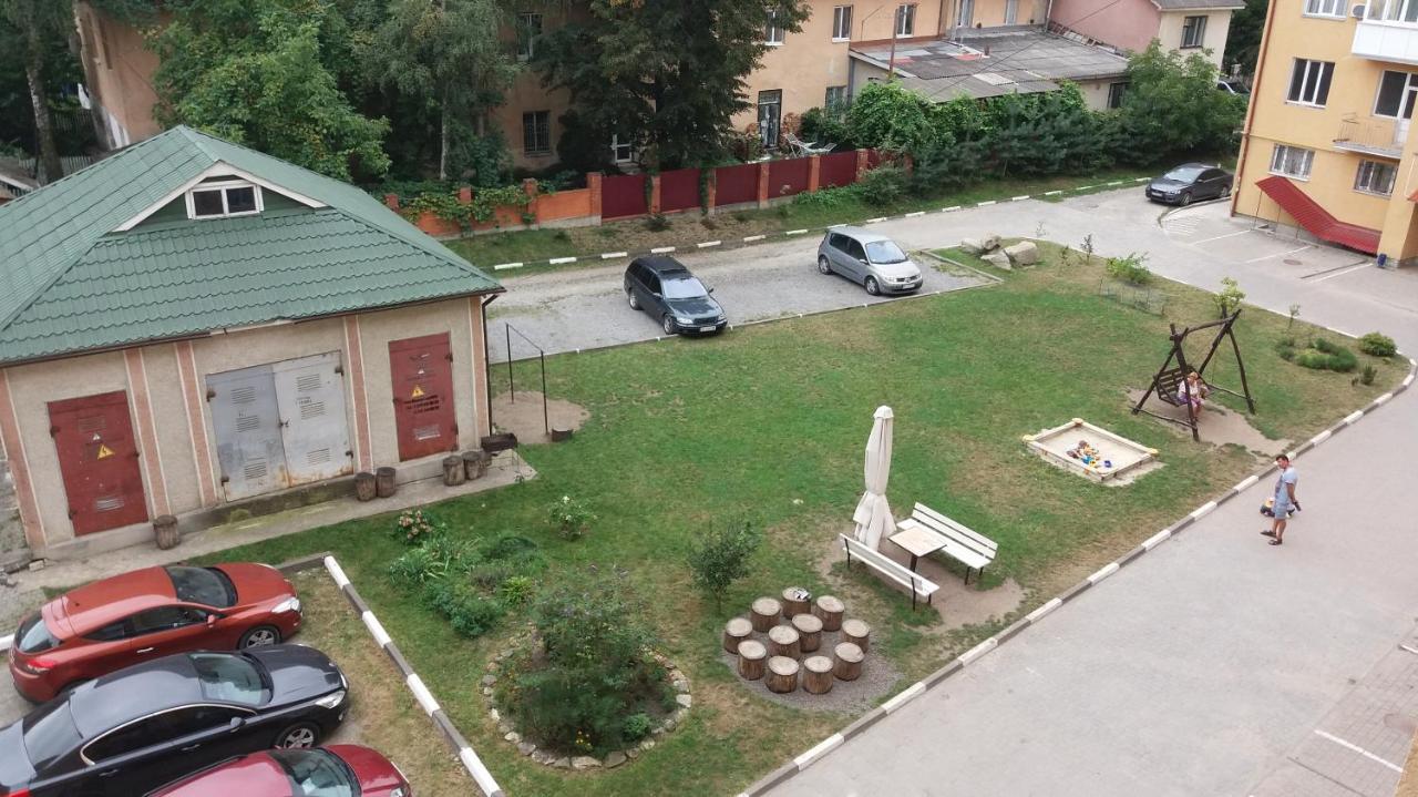 3-К Квартира Apartamento Ivano-Frankivsk Exterior foto
